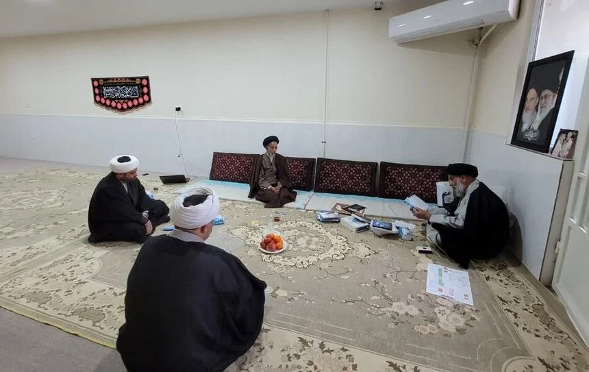 رئیس ستاد مرکزی اعتکاف با نماینده ولی فقیه در خوزستان دیدار کرد