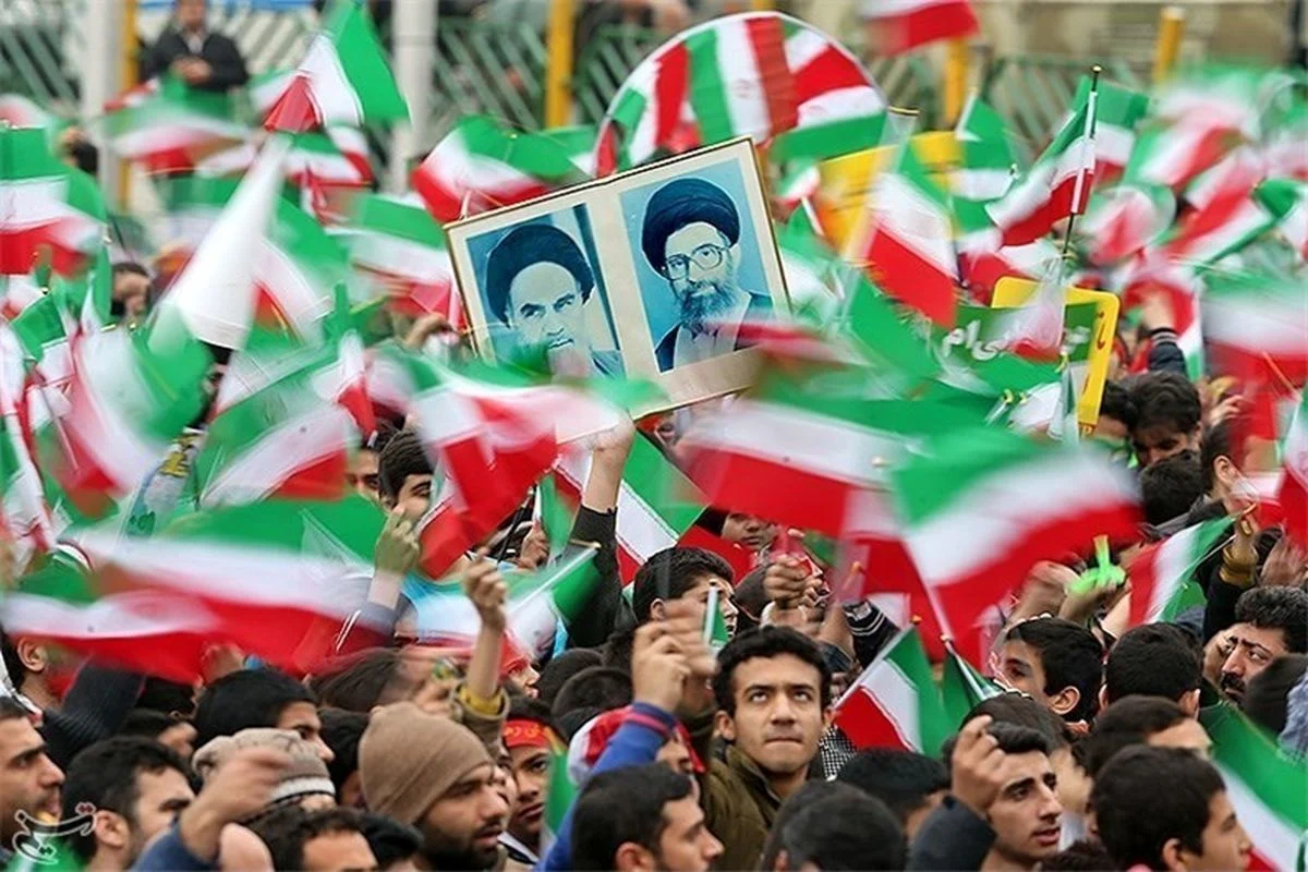دعوت ستاد مرکزی اعتکاف برای حضور پرشور مردم در راهپیمایی ۲۲ بهمن