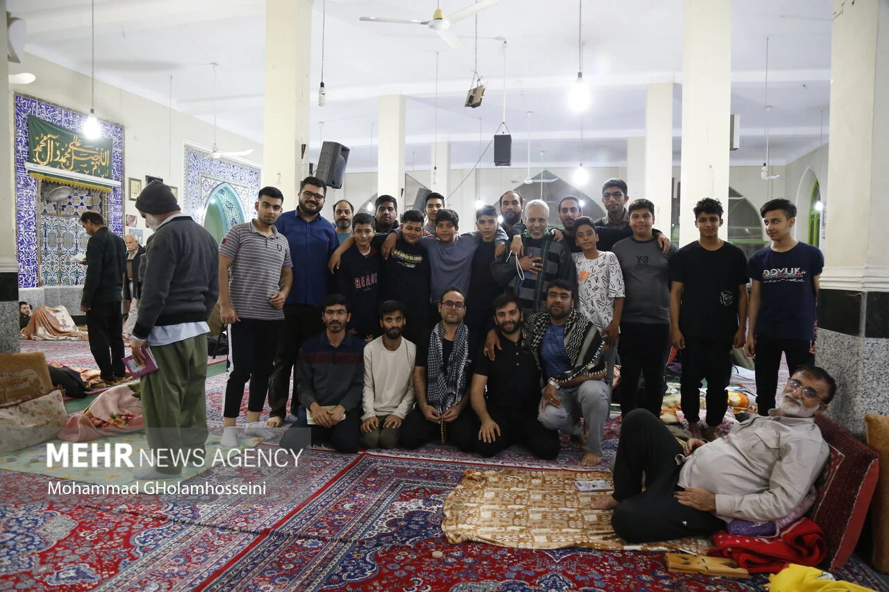 آئین معنوی اعتکاف در بوشهر