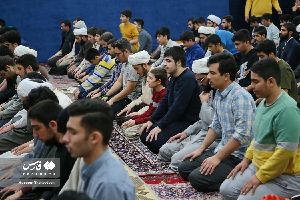 شور و نشاط اعتکاف در مساجد قم با حضور جوانان دهه هشتادی‌