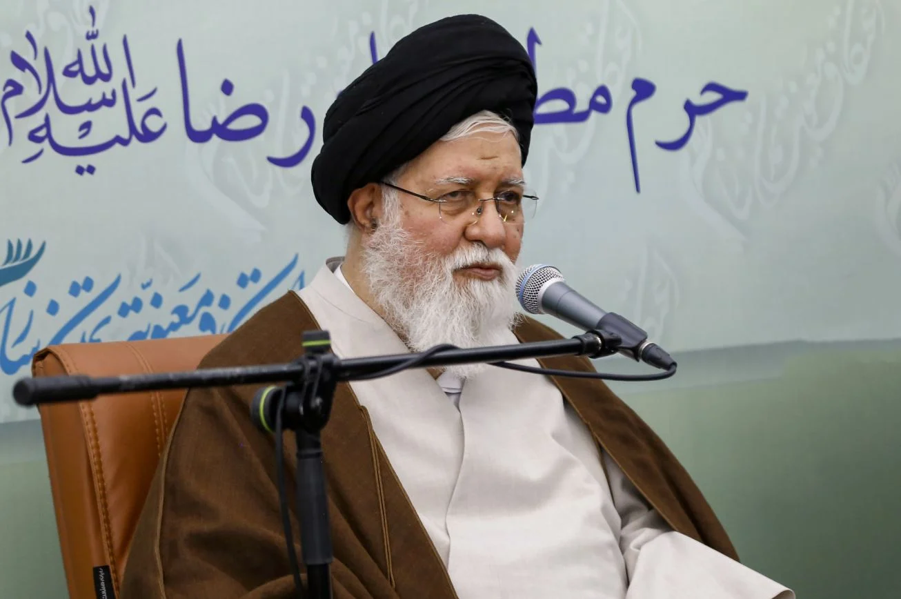 اعتکاف عالی‌ترین روش نهادینه کردن تمدن اسلامی بین مردم است