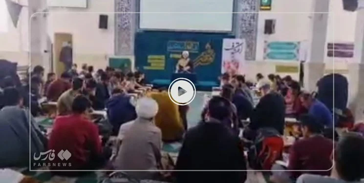 آئین معنوی اعتکاف دانشجویی در دانشگاه آزاد قم