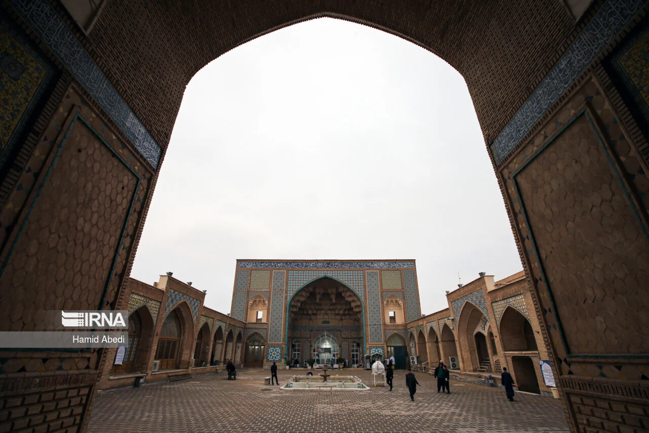 آئین معنوی اعتکاف در مساجد قم