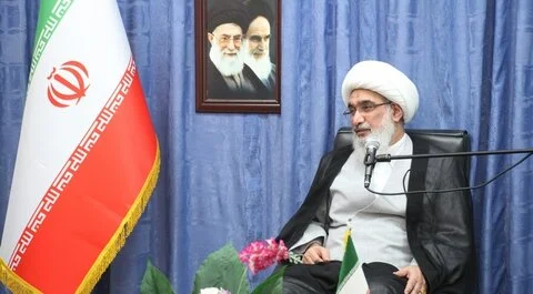 مسئولان امکانات فرهنگی خود را برای برگزاری اعتکاف در اختیار مردم قرار دهند