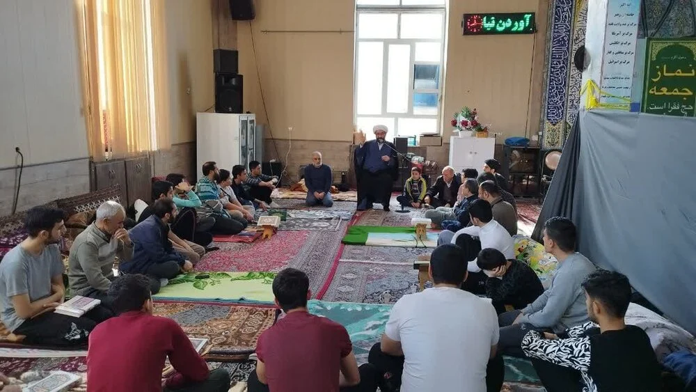 آئین معنوی اعتکاف در شهرستان چایپاره