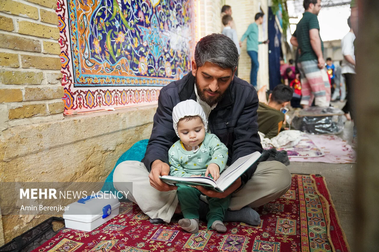 آئین معنوی اعتکاف در شیراز