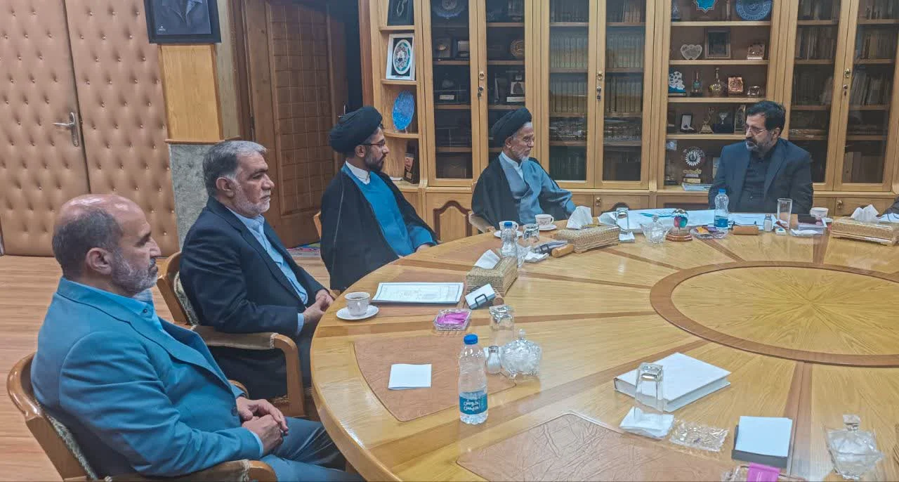 دیدار رئیس ستاد مرکزی اعتکاف کشور با استاندار قم