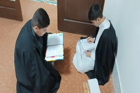 اعتکاف علمی در مدرسه علمیه حضرت باقرالعلوم (علیه السلام) سرپل ذهاب