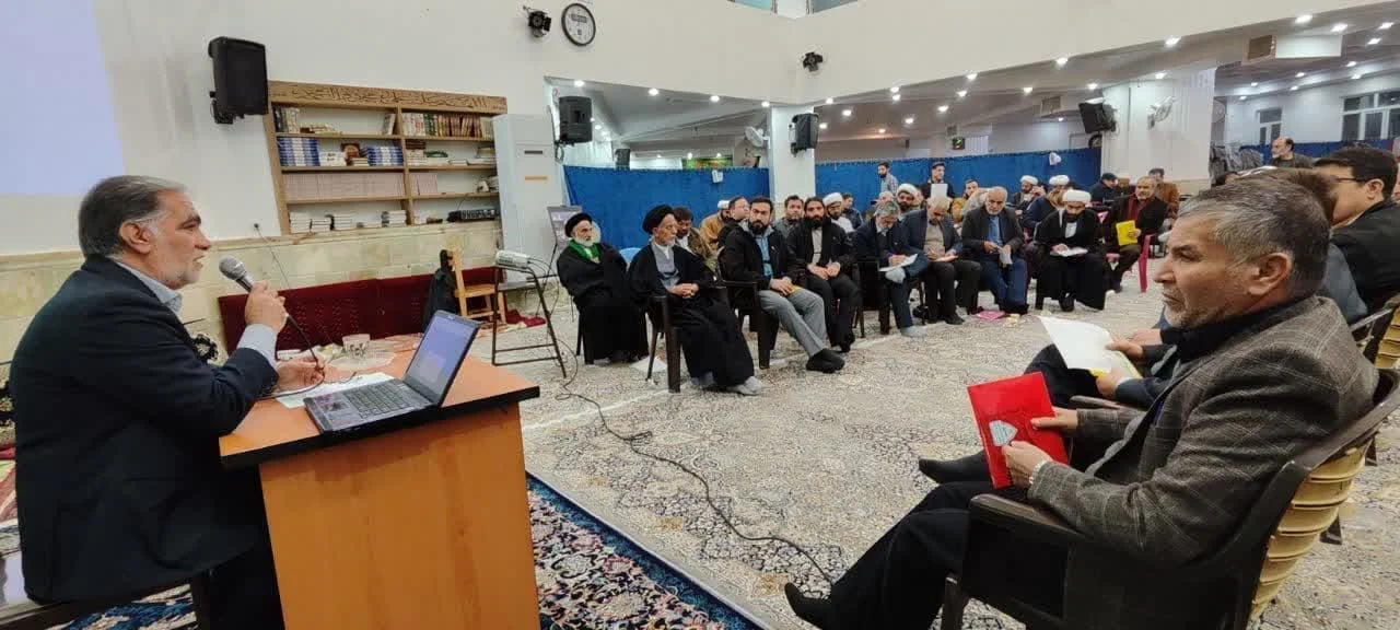 نشست هم‌اندیشی مدیران مساجد اعتکاف قم برگزار شد