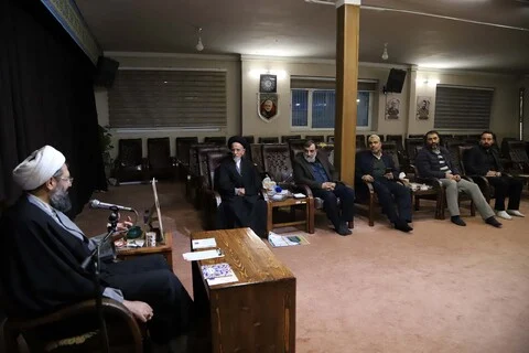 تصاویر / دیدار مسئول ستاد مرکزی اعتکاف کشور با نماینده ولی فقیه در استان همدان