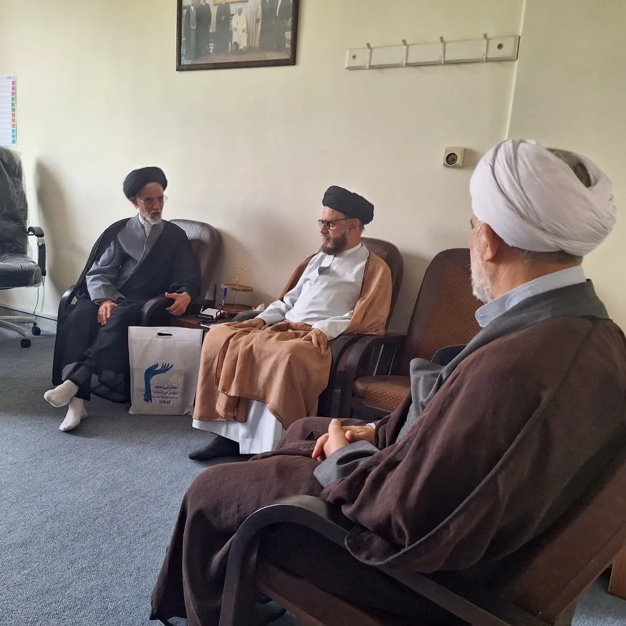 گزارش تصویری || دیدار رئیس ستاد مرکزی اعتکاف با حجت‌الاسلام والمسلمین سید زکی باقری