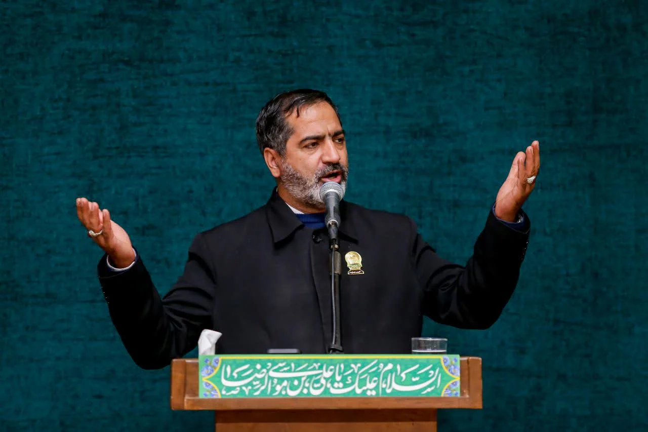 گزارش تصویری (۱۹) || مراسم معنوی دعاخوانی ویژه میهمانان و دست‌اندرکاران اعتکاف سراسر کشور در دارالقرآن حرم مطهر علی ابن موسی الرضا علیه السلام
