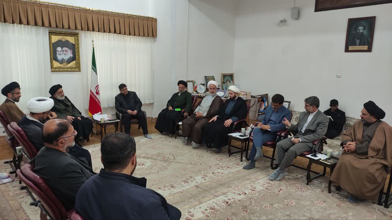 استاندار چهارمحال‌و‌بختیاری: اعتکاف آغاز بیداری و بصیرت در جامعه است