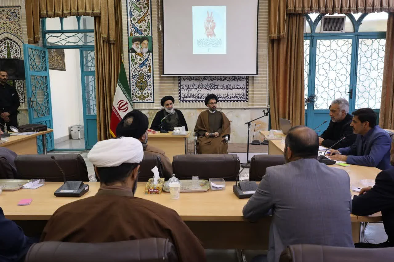 همایش مدیران و فعالین مردمی اعتکاف استان چهارمحال و بختیاری با حضور حجت‌الاسلام والمسلمین فاطمی نماینده ولی‌فقیه در استان و حجت‌الاسلام سید محمدباقر تکیه‌ای قائم مقام ستاد مرکزی اعتکاف