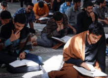 پیش‌بینی حضور ۴۰ هزار نفر در مراسم معنوی اعتکاف/ اجرای طرح «زندگی با آیه‌ها» در مساجد دانش‌آموزی