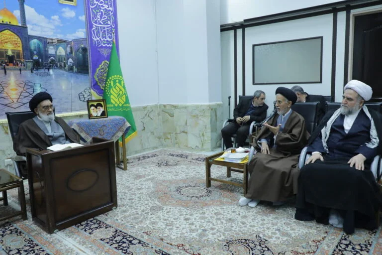 حرکت معنوی اعتکاف روح جامعه را تقویت می‌کند