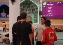 پاسخ نسل نو به یک توییت؛ معتکفین در مورد ایلان ماسک چه می‌گویند؟!