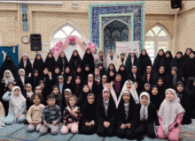 پاسخ دختران معتکف مسجد القرآن شیراز استان فارس نسبت به یاوه‌گویی‌های رئیس جمهور آمریکا و رژیم صهیونیستی