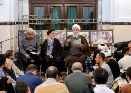 گزارش تصویری (۴) || ارائه گزارشات اعتکاف امسال و بیان تجربه های اعتکافی توسط معاونین و مسئولین مردمی استان ها سراسر کشور با حضور رئیس ستاد مرکزی اعتکاف در مسجد گوهرشاد حرم مطهر