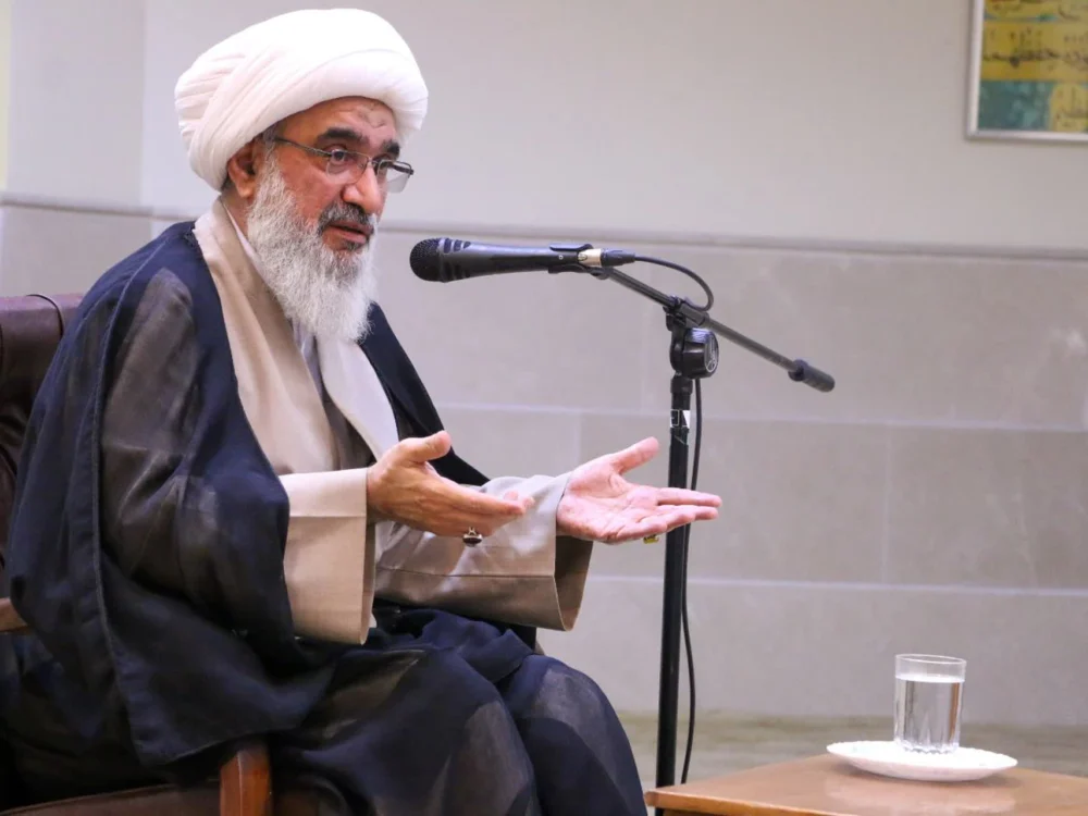 رهبر شهید انقلاب اهتمام ویژه‌ای به احیای اعتکاف داشتند